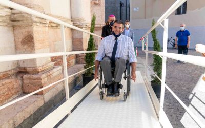 Finalmente la rampa! E ora il Battistero è accessibile